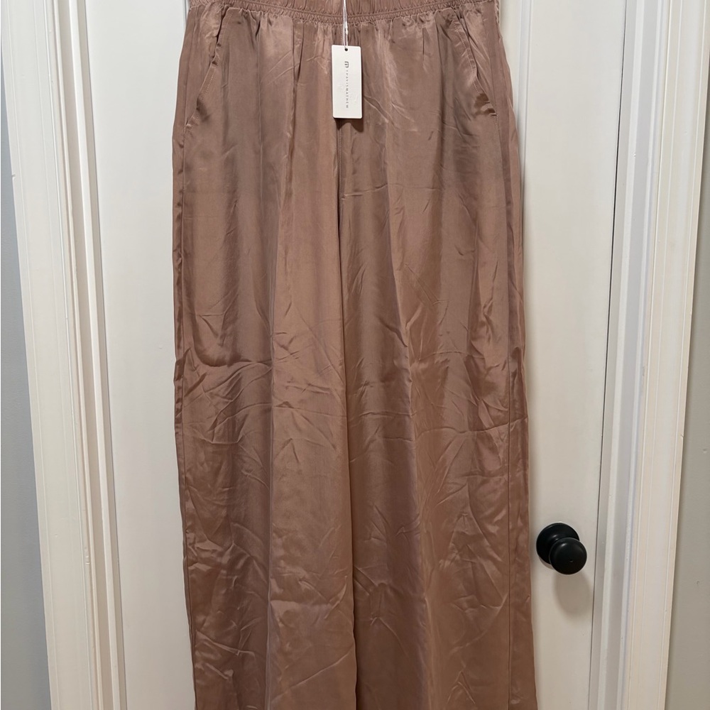 Travis Mathew‎ Chardonnay Sunday Pants NWT size XL in Almondine Wide Leg Flowy - Picture 3 of 13